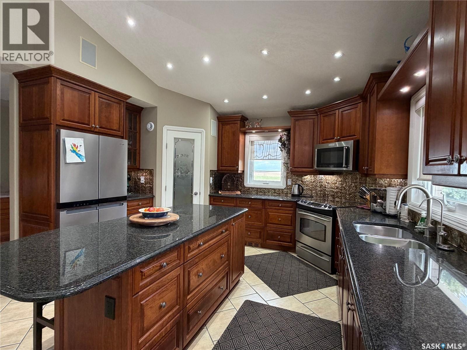Kolody Acreage, Auvergne Rm No. 76, SK