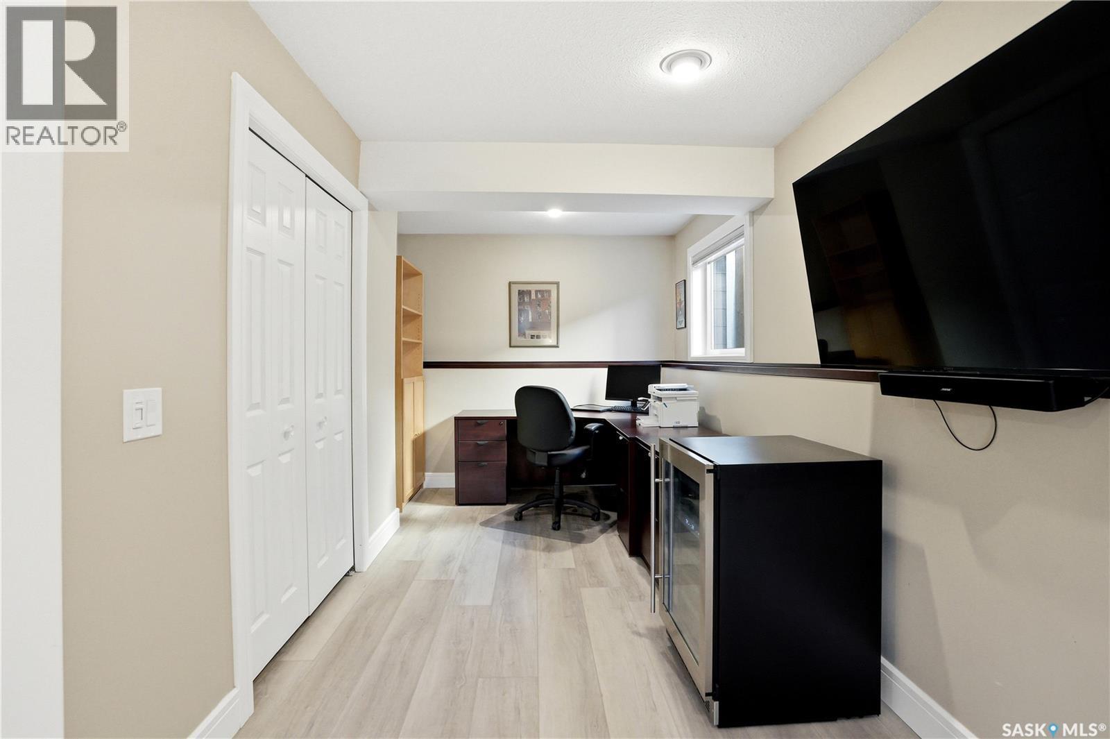 239 Scissons Court, Saskatoon, SK - Indoor