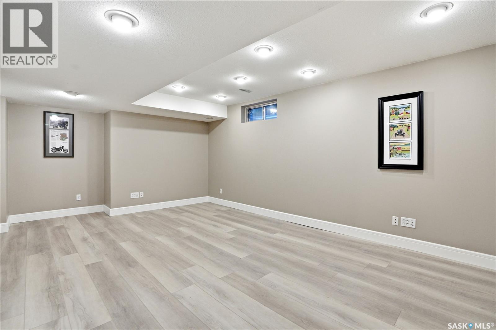 239 Scissons Court, Saskatoon, SK - Indoor