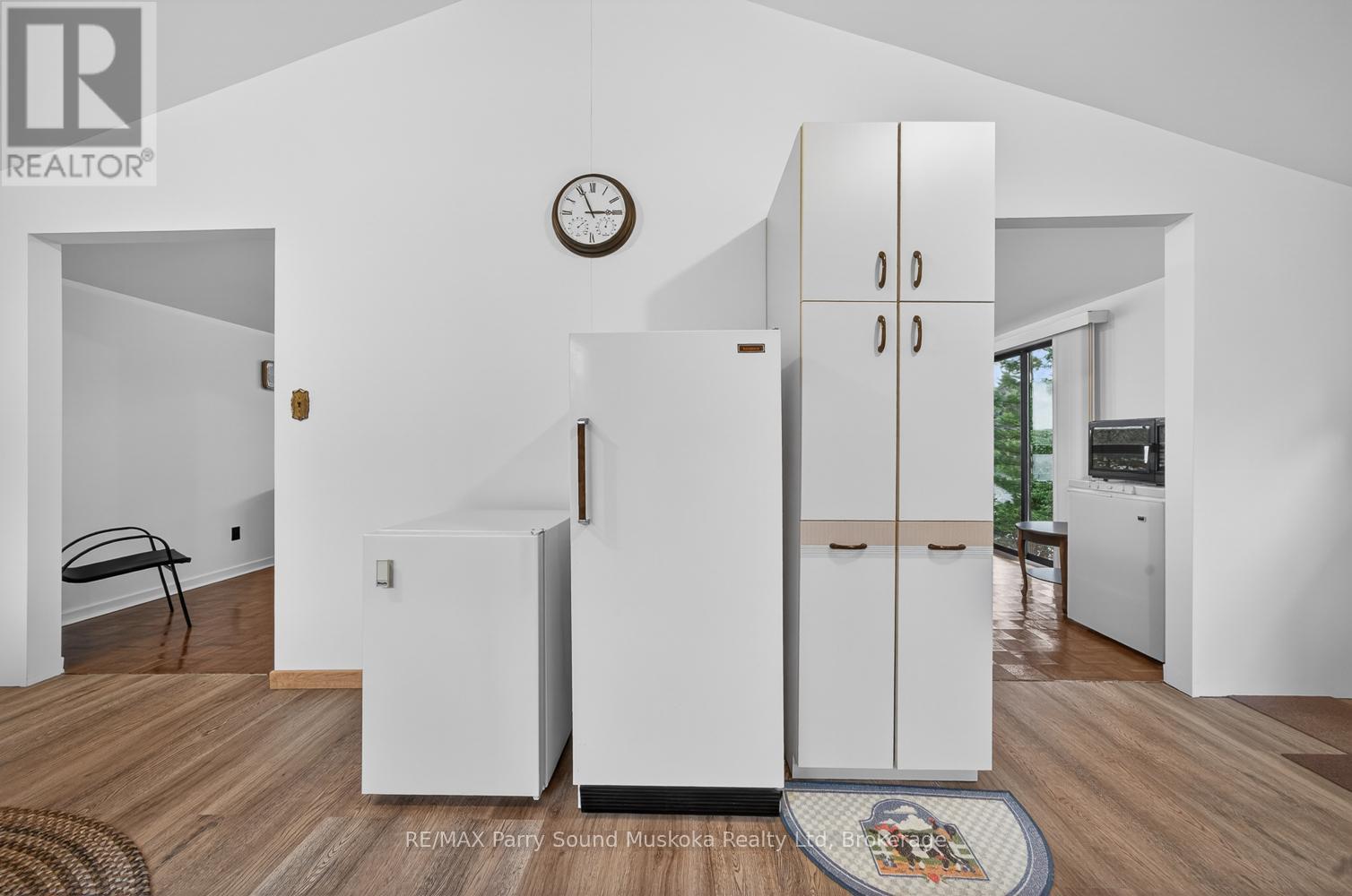 37 Smithpine Crescent, Mckellar, ON - Indoor Photo Showing Other Room