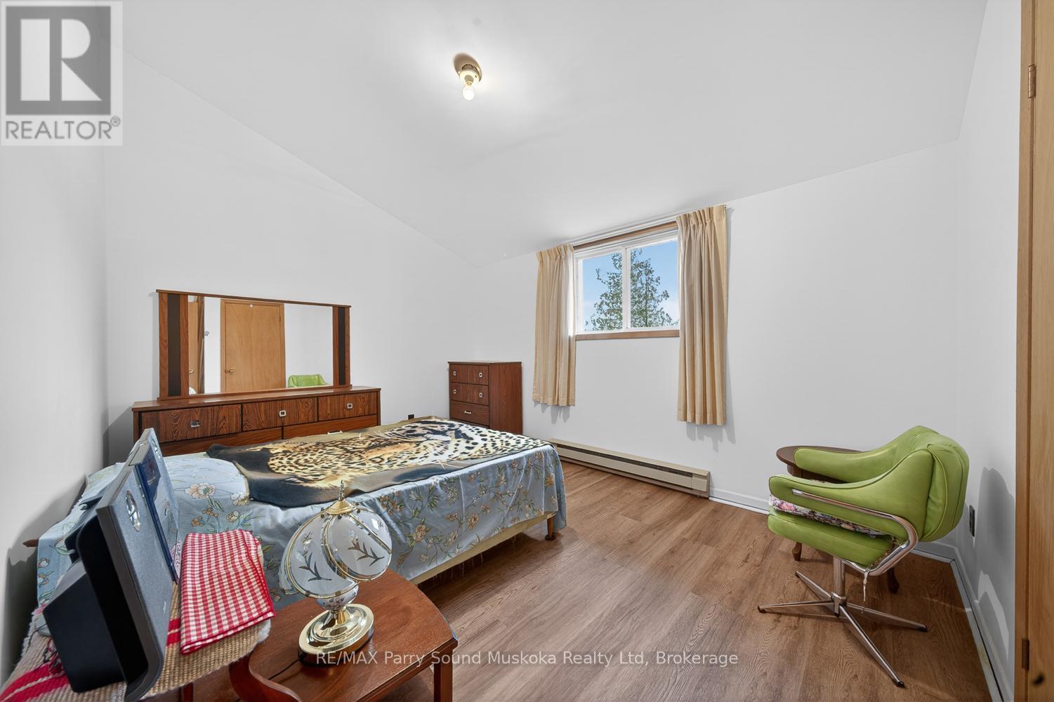 37 Smithpine Crescent, Mckellar, ON - Indoor Photo Showing Bedroom