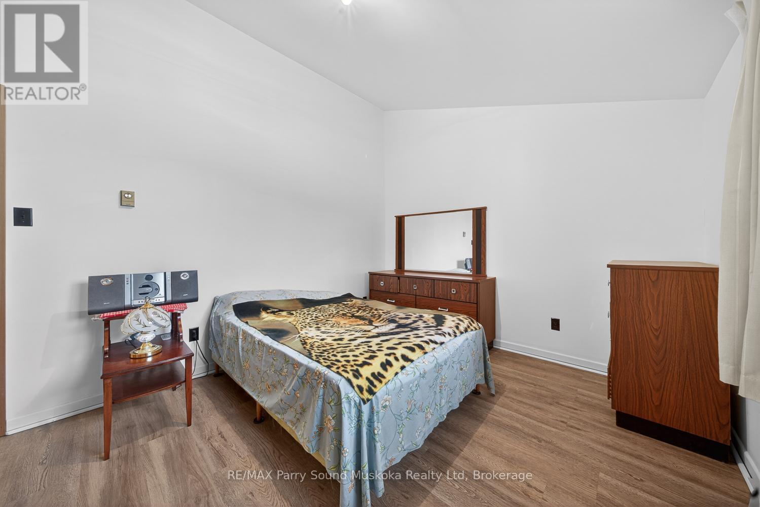 37 Smithpine Crescent, Mckellar, ON - Indoor Photo Showing Bedroom