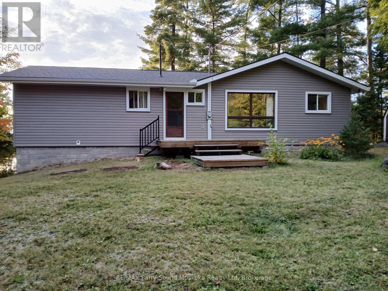 37 Smithpine Crescent, Mckellar, ON - Outdoor