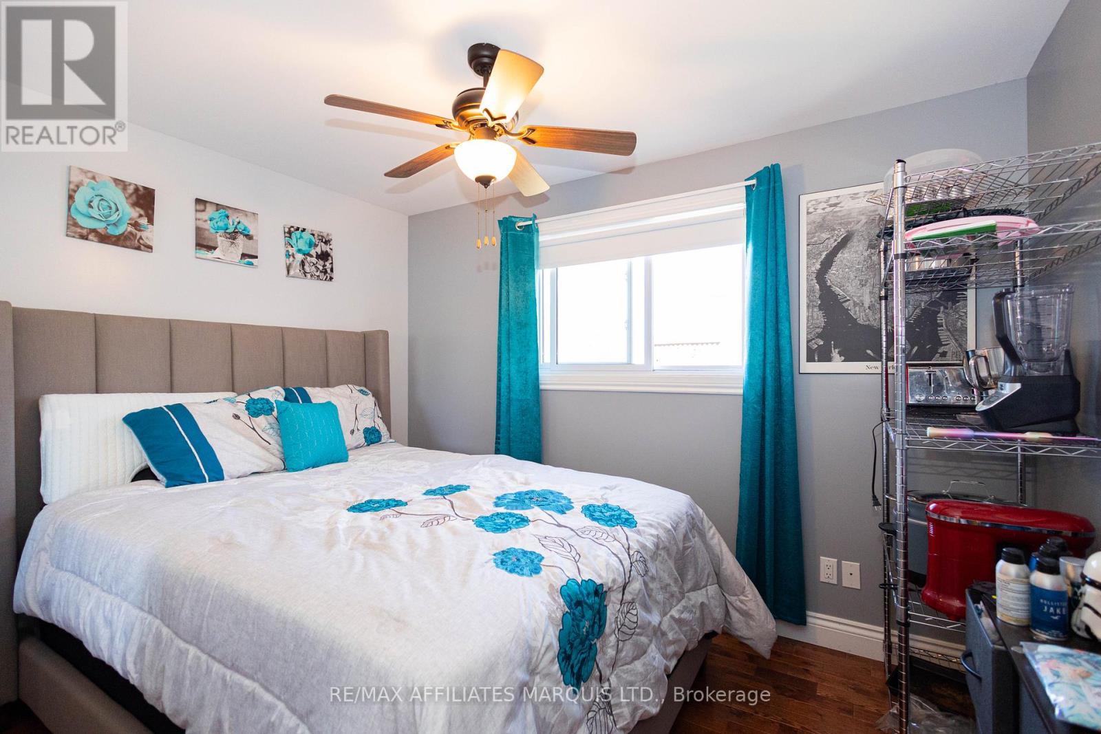 420 Beach Avenue, Cornwall, ON - Indoor Photo Showing Bedroom