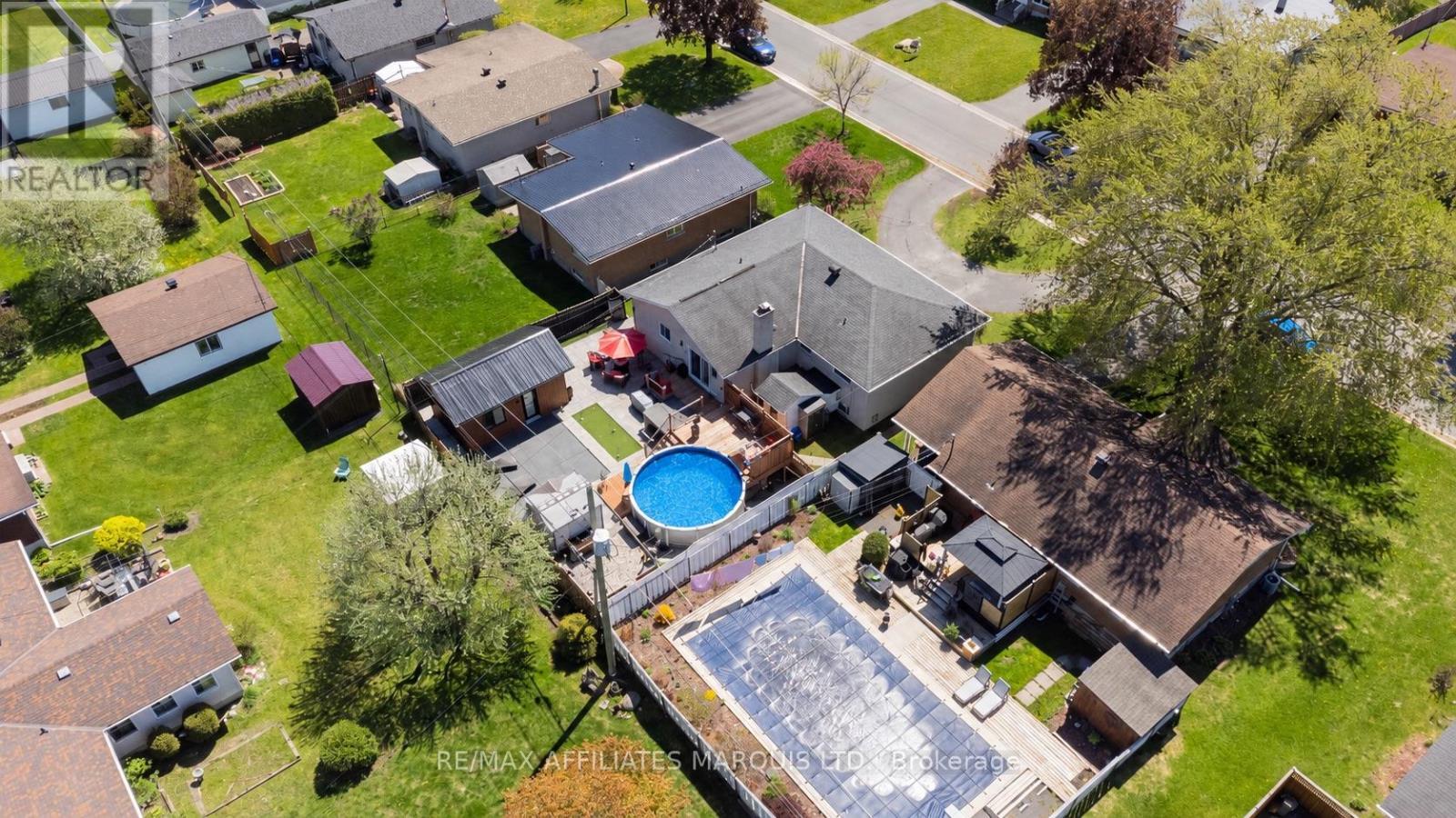 420 Beach Avenue, Cornwall, ON - Outdoor With Above Ground Pool With View