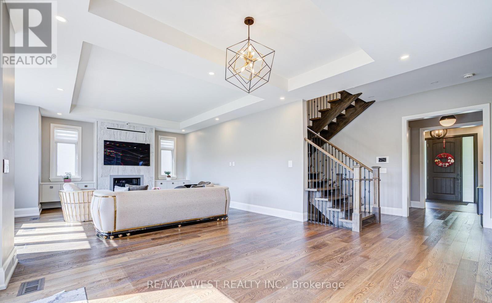 2194 Haygate Crescent, Mississauga, ON - Indoor