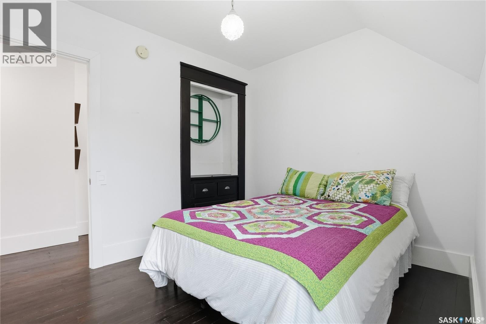 316 E Avenue N, Saskatoon, SK - Indoor Photo Showing Bedroom