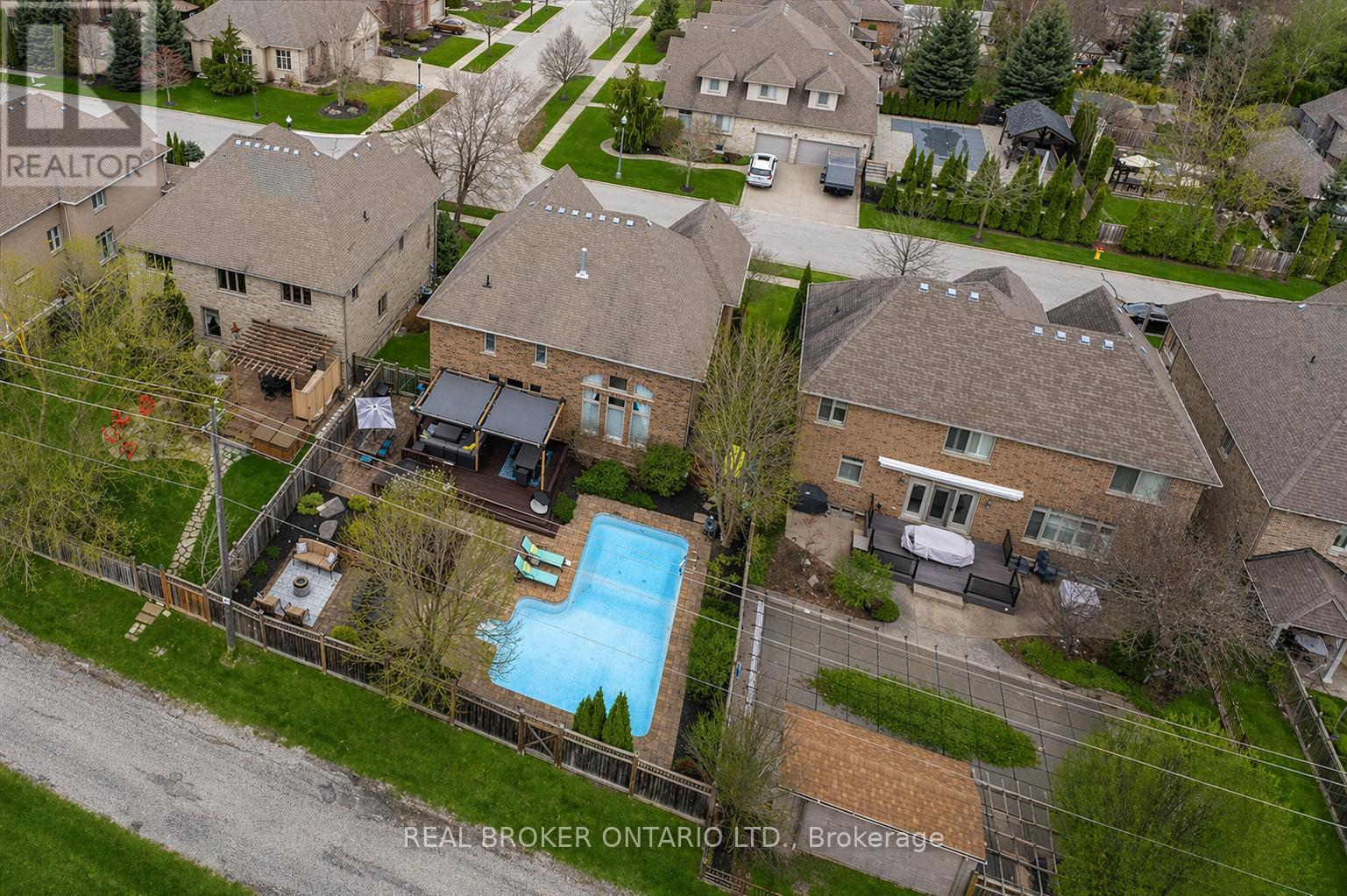 220 Joseph Schoerg Crescent, Kitchener, ON - Outdoor With In Ground Pool