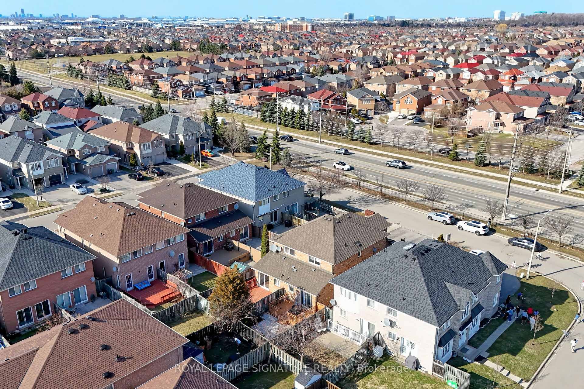 1066 Foxglove Place, Mississauga, ON