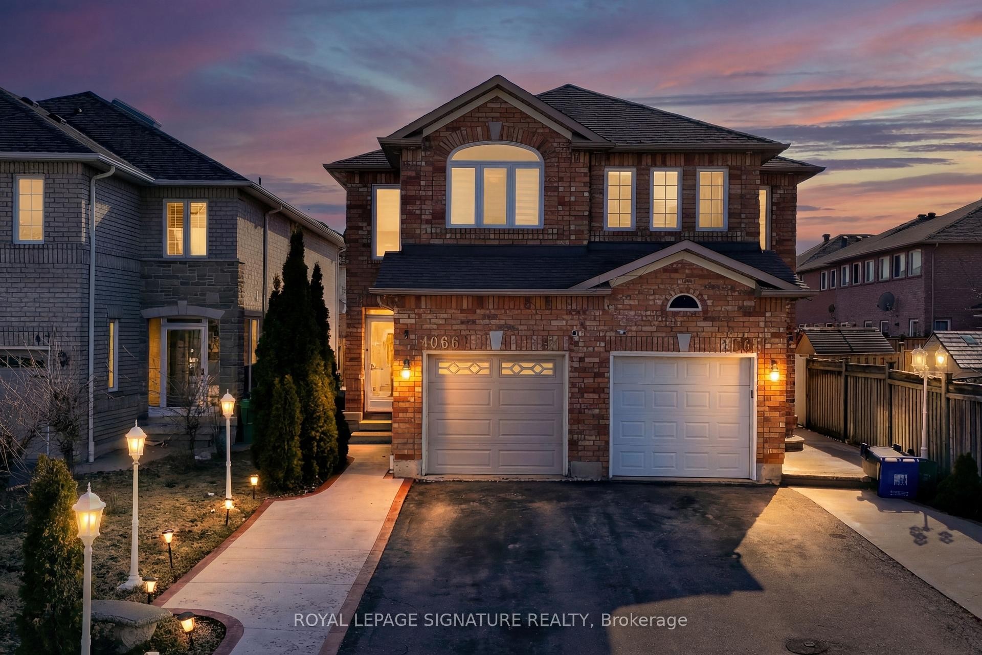 1066 Foxglove Place, Mississauga, ON