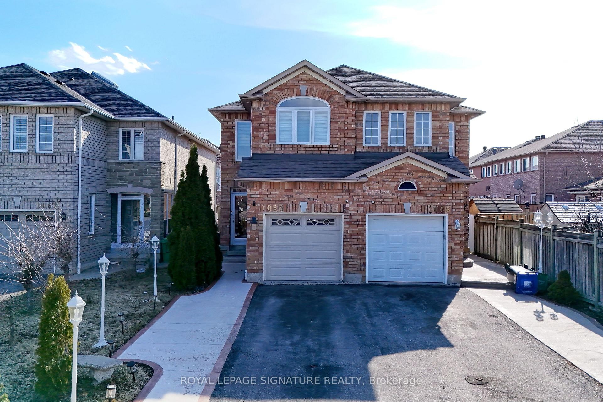 1066 Foxglove Place, Mississauga, ON