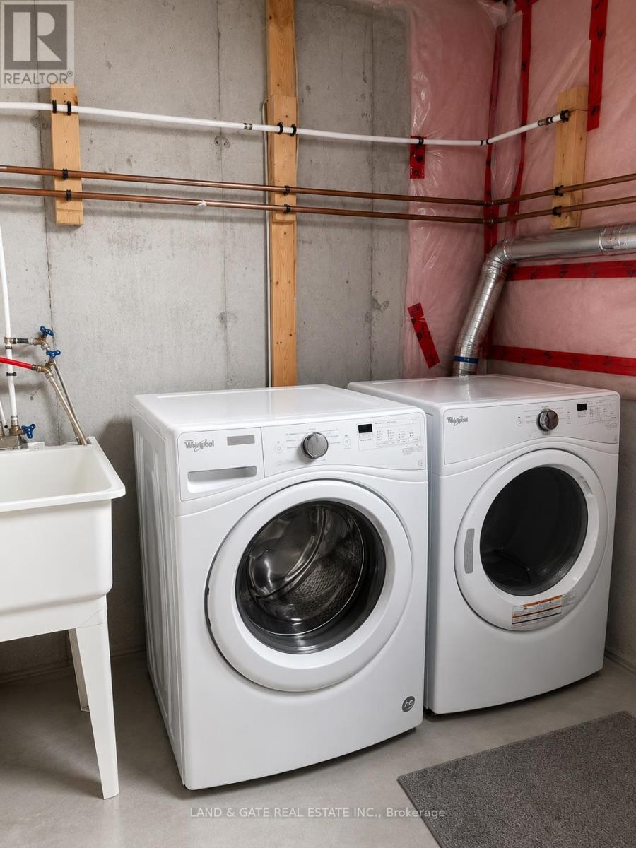 2488 Bromus Path, Oshawa (Windfields), ON - Indoor Photo Showing Laundry Room