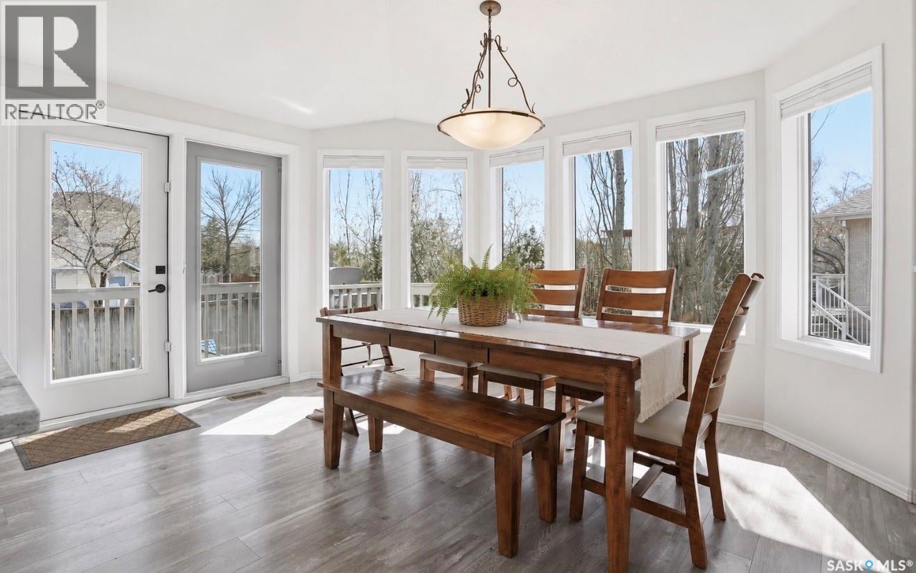 502 Le May Crescent, Saskatoon, SK - Indoor Photo Showing Dining Room