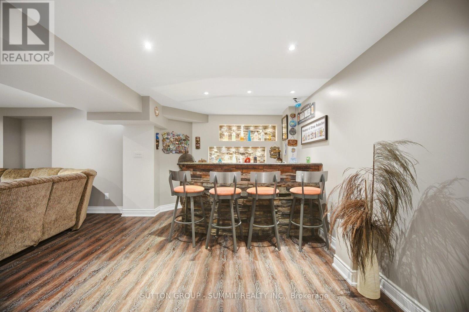 1390 Astrella Crescent, Mississauga, ON - Indoor
