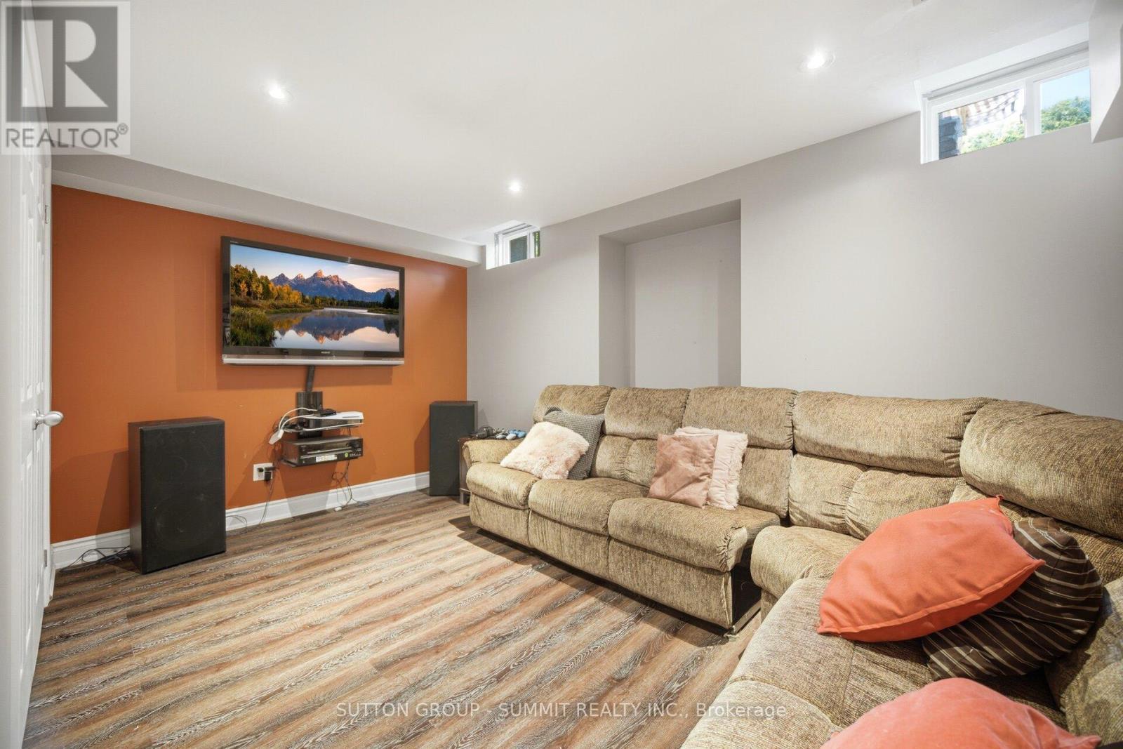 1390 Astrella Crescent, Mississauga, ON - Indoor
