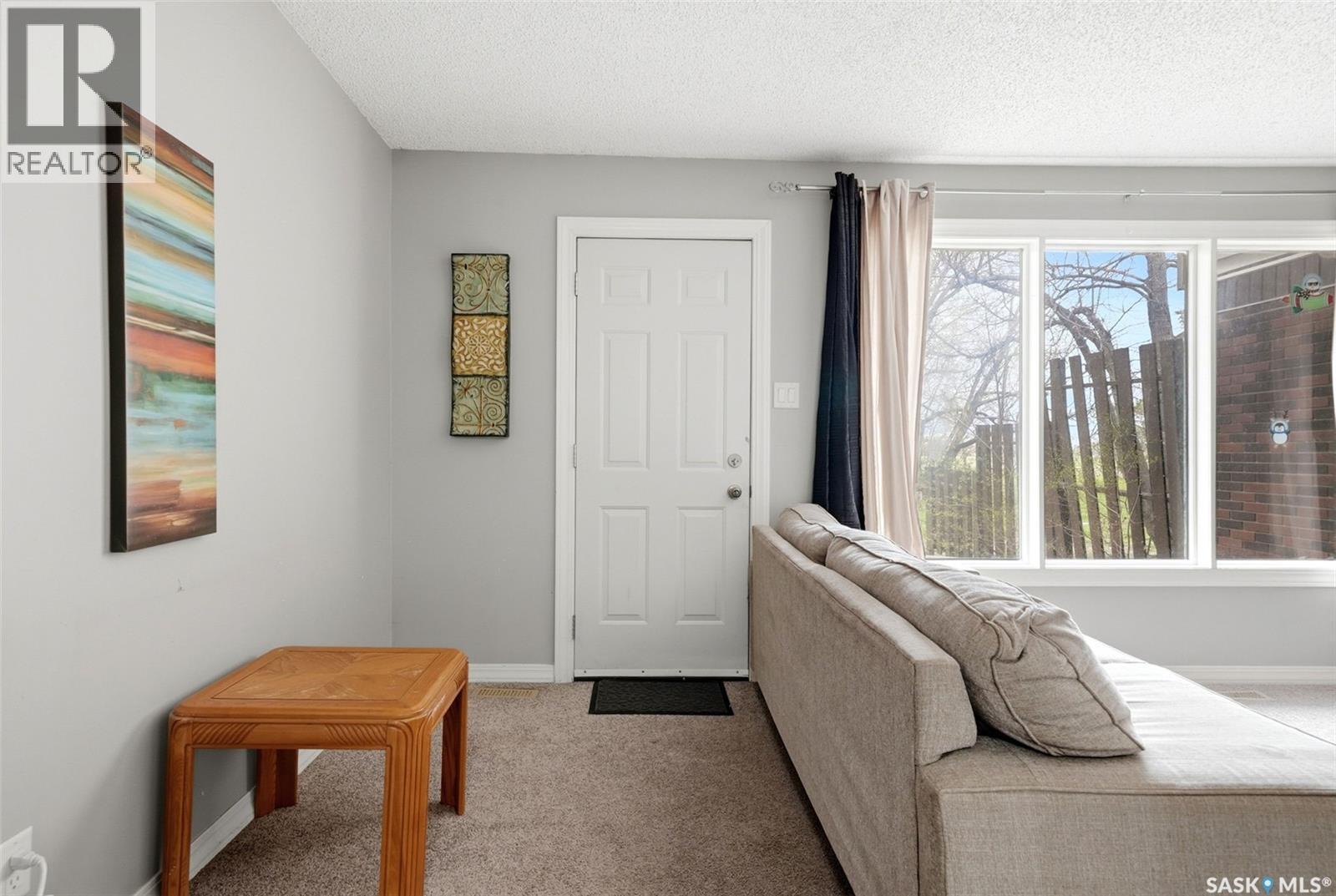 3834 Castle Road, Regina, SK - Indoor Photo Showing Bedroom
