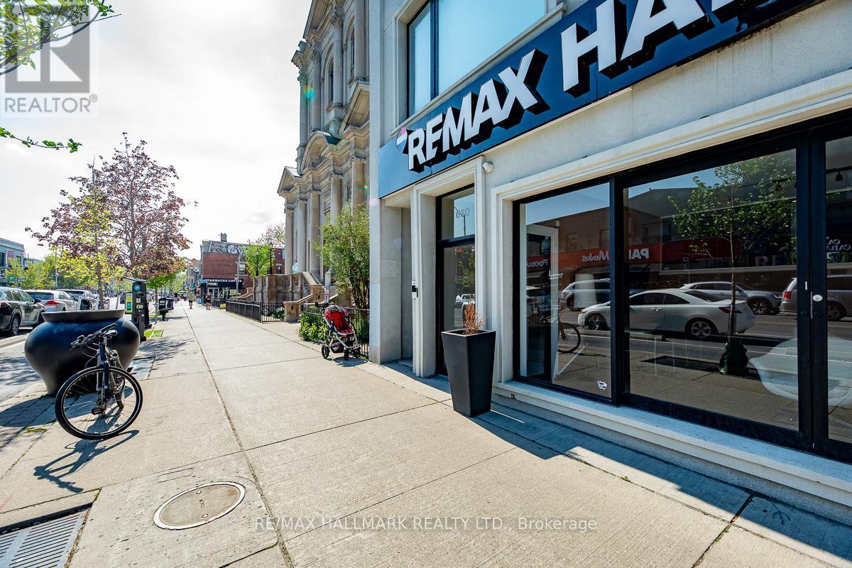 303 - 628 Danforth Avenue, Toronto, ON - Outdoor