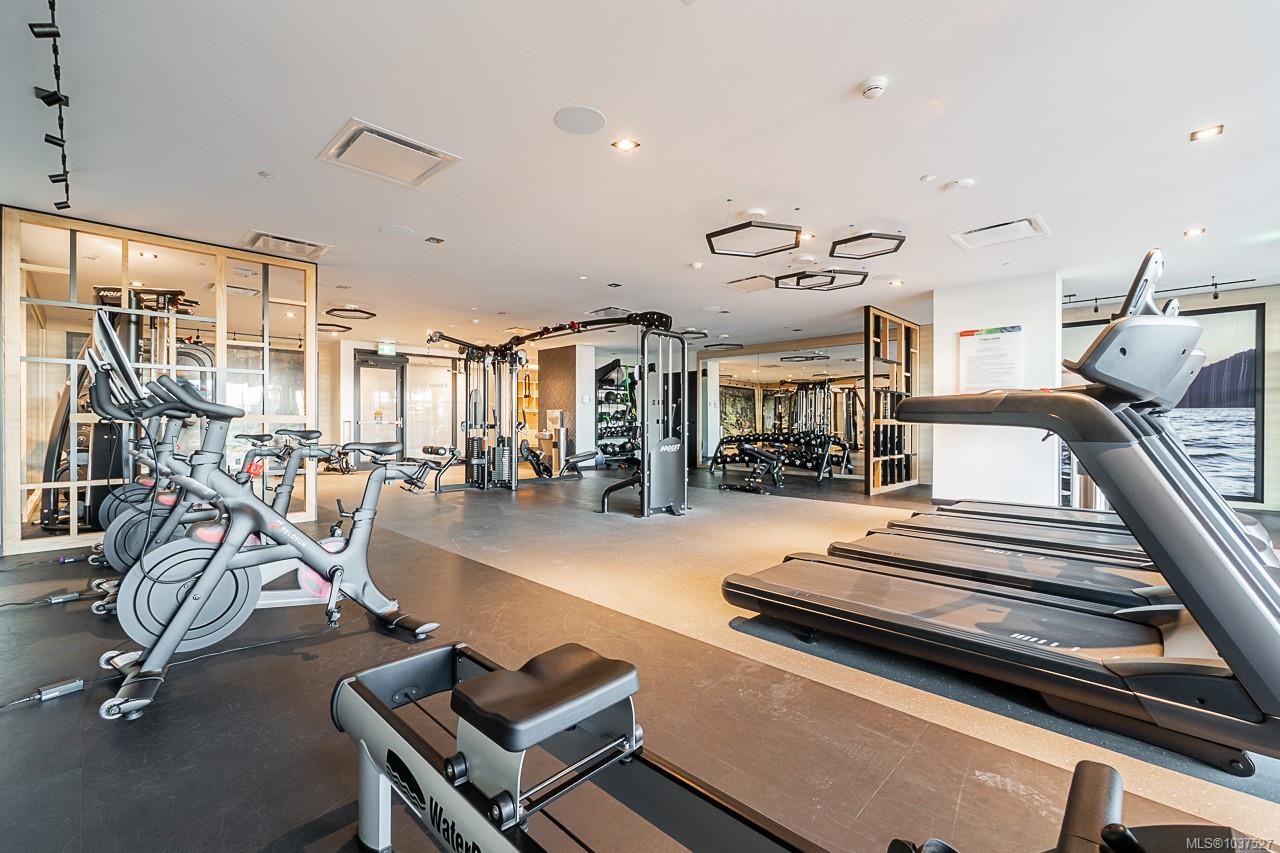 #604-369 Tyee Rd, Victoria, BC - Indoor Photo Showing Gym Room