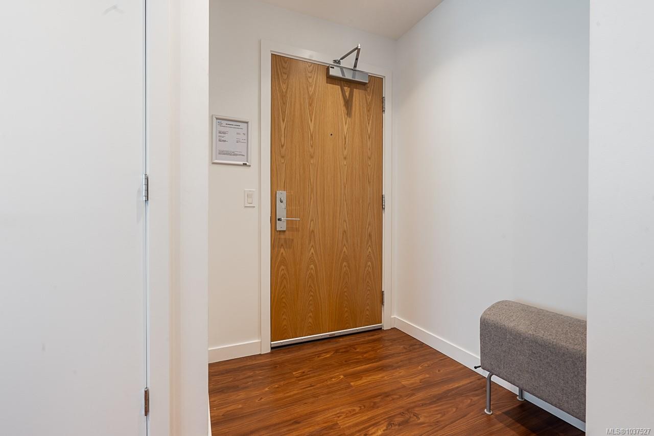 #604-369 Tyee Rd, Victoria, BC - Indoor Photo Showing Other Room