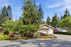 3831 Creekside Dr Bowser, BC V0R 1G0