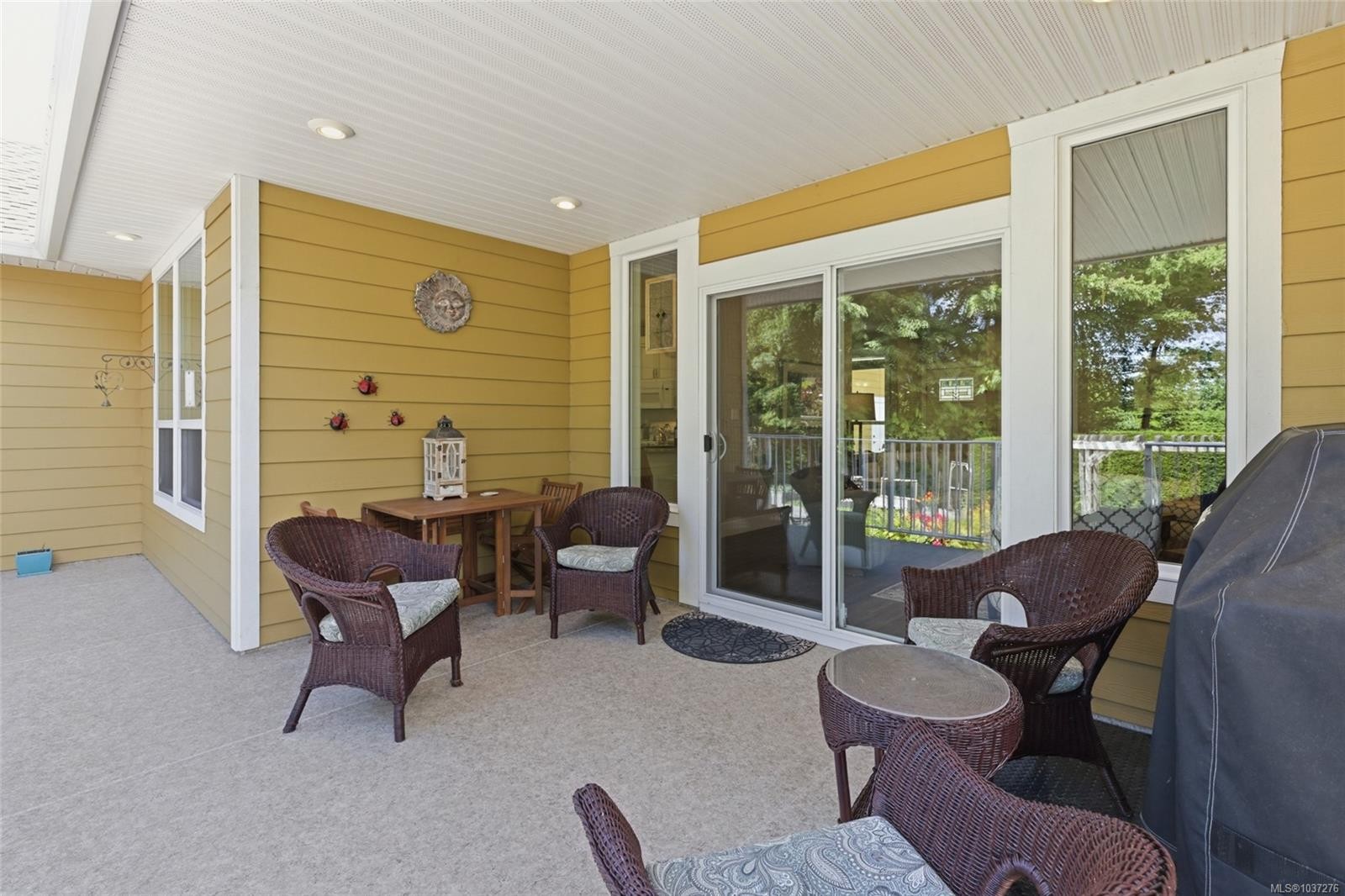 3831 Creekside Dr, Bowser, BC