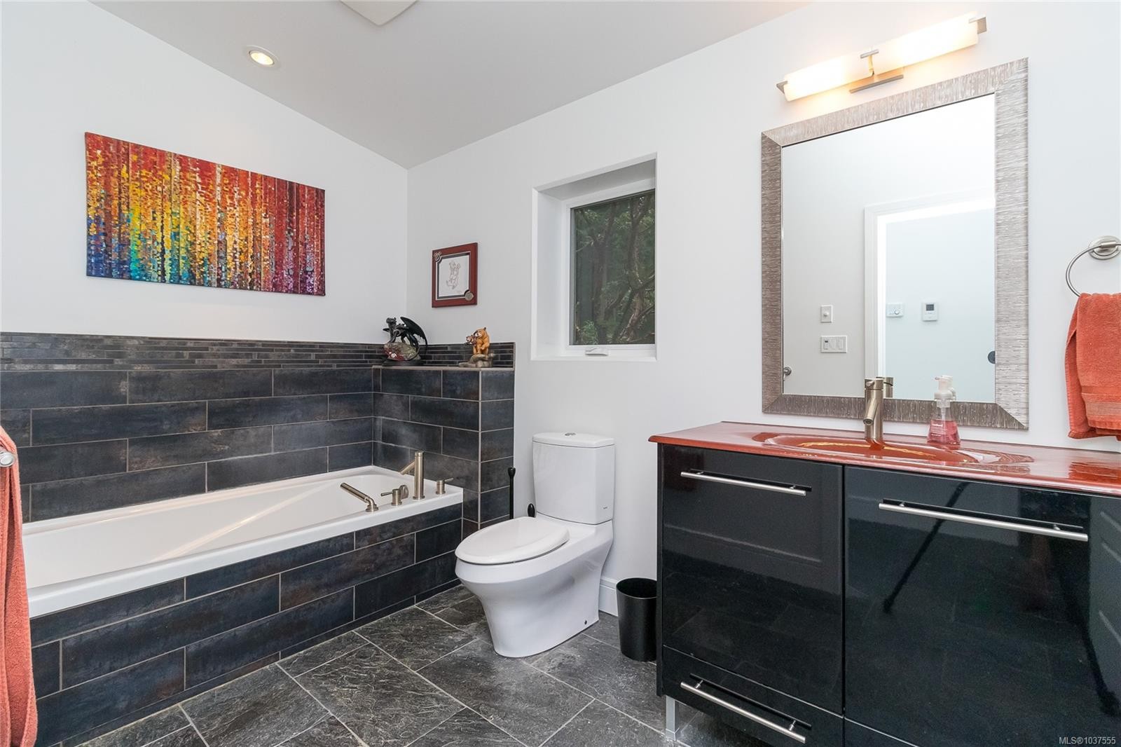 5115 Aho Rd, Ladysmith, BC