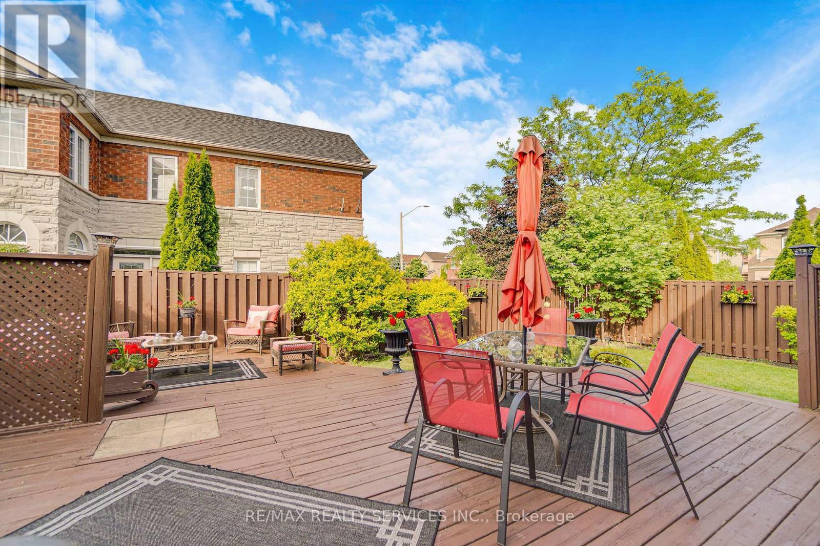 7419 Black Walnut Trail, Mississauga, ON