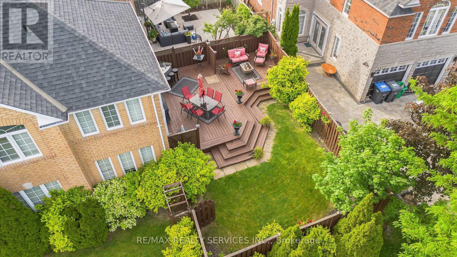 7419 Black Walnut Trail, Mississauga, ON