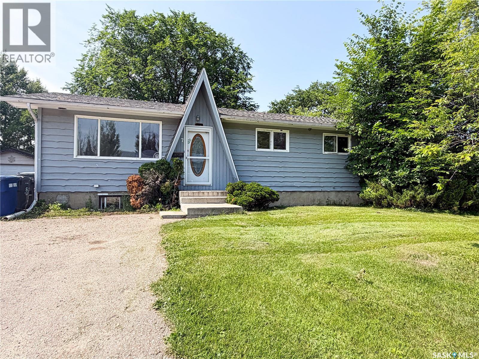 7 Dunfield Crescent, Meadow Lake, SK - Outdoor