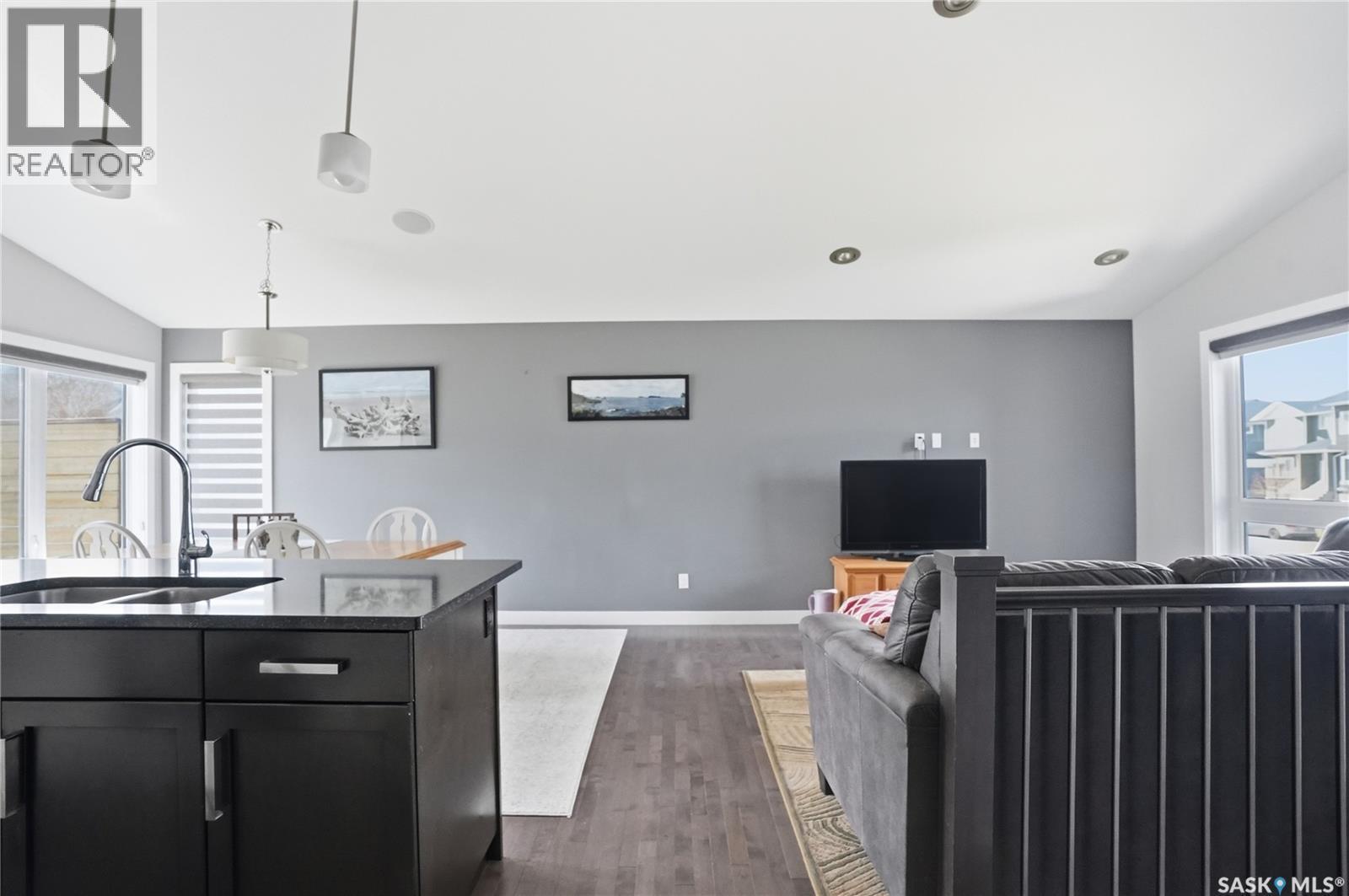 1111 Evergreen Boulevard, Saskatoon, SK - Indoor Photo Showing Kitchen With Double Sink