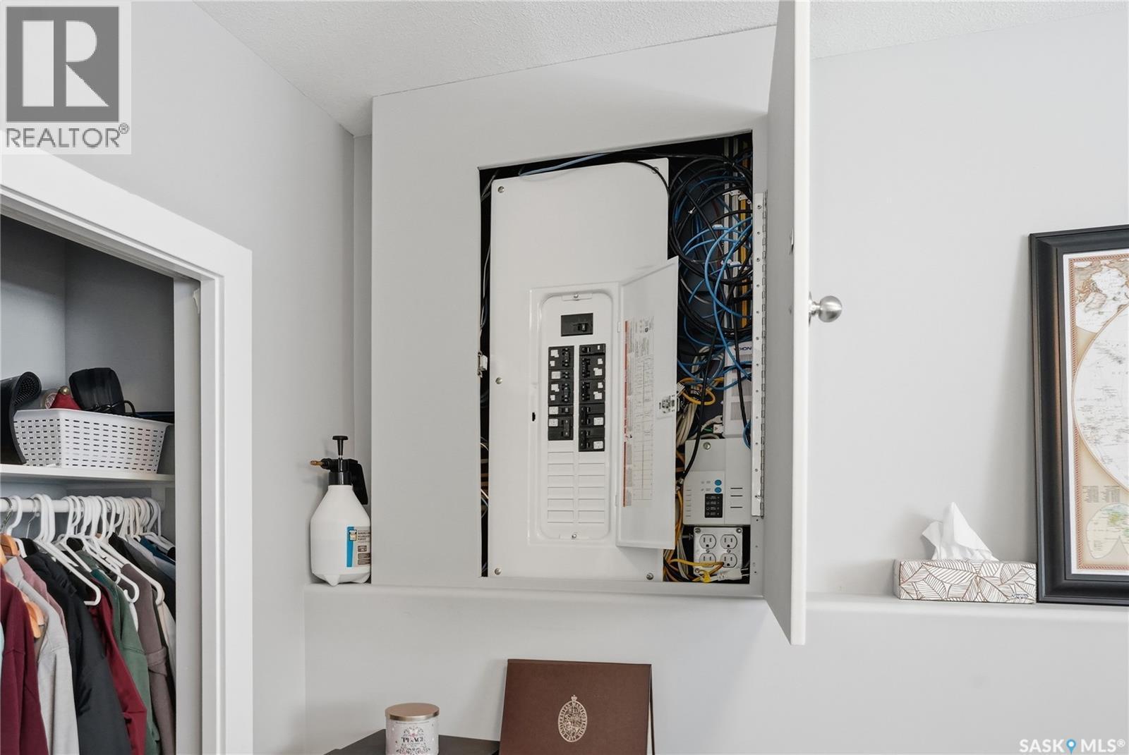 1111 Evergreen Boulevard, Saskatoon, SK - Indoor