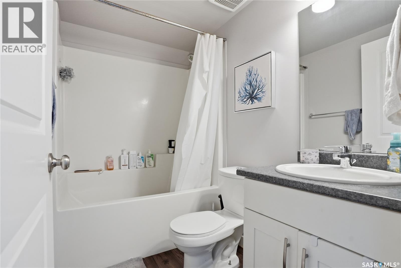 1111 Evergreen Boulevard, Saskatoon, SK - Indoor Photo Showing Bathroom