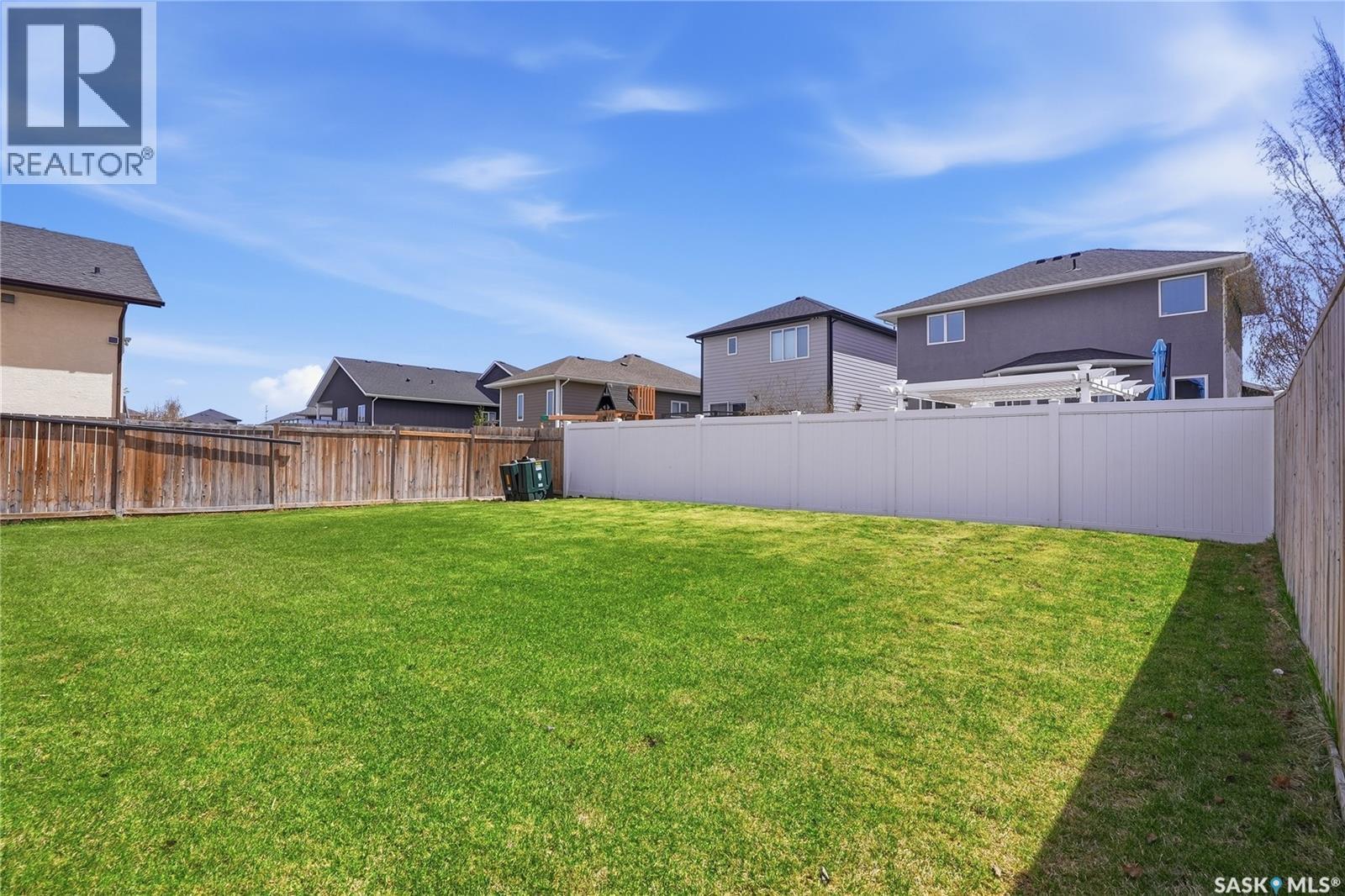 1111 Evergreen Boulevard, Saskatoon, SK - Outdoor