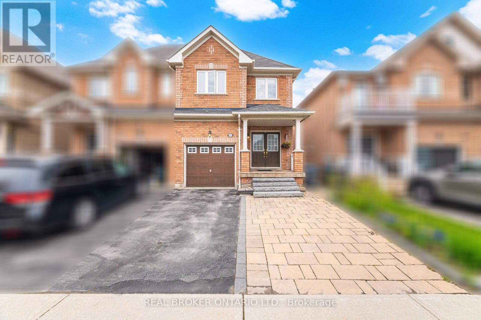 3935 Skyview Street, Mississauga, ON - Outdoor With Facade