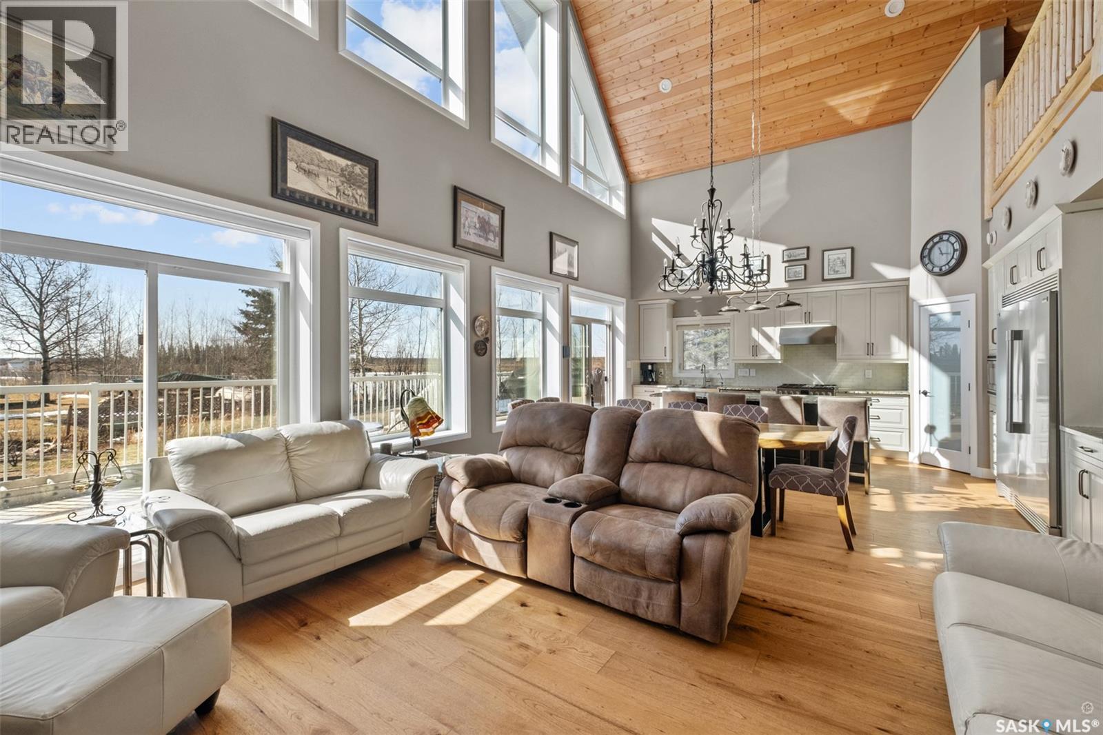 3 Wayne Place, Candle Lake, SK - Indoor Photo Showing Living Room