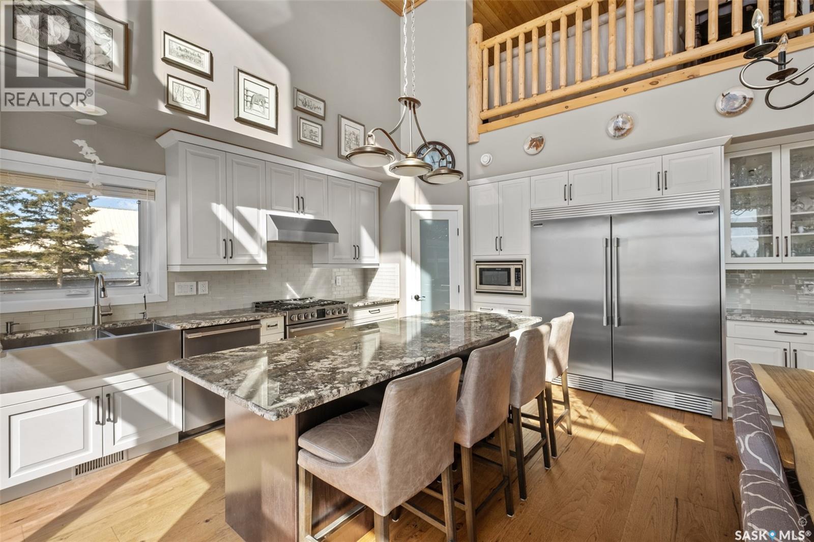 3 Wayne Place, Candle Lake, SK - Indoor Photo Showing Kitchen With Stainless Steel Kitchen With Double Sink With Upgraded Kitchen