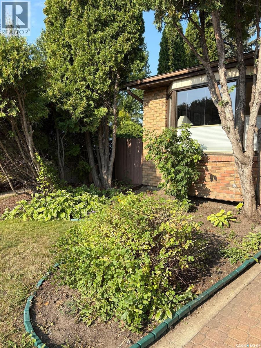 540 Nesslin Crescent, Saskatoon, SK - Outdoor