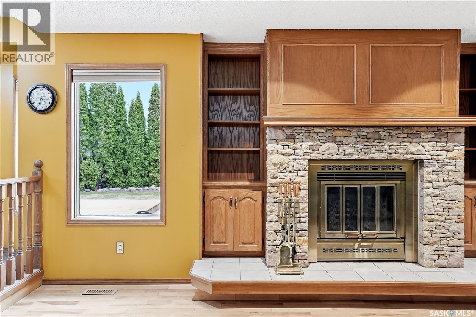 540 Nesslin Crescent, Saskatoon, SK - Indoor With Fireplace