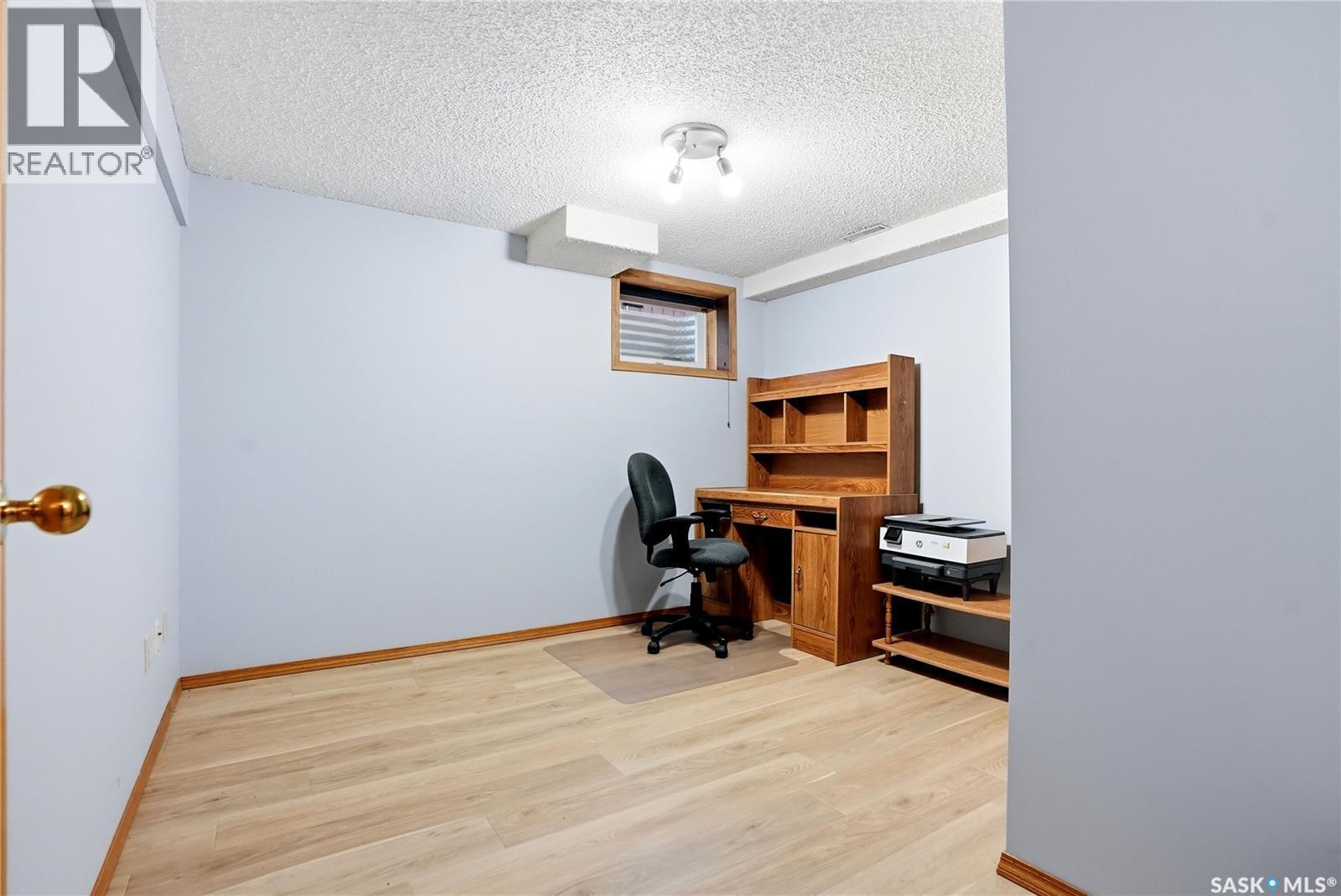 540 Nesslin Crescent, Saskatoon, SK - Indoor