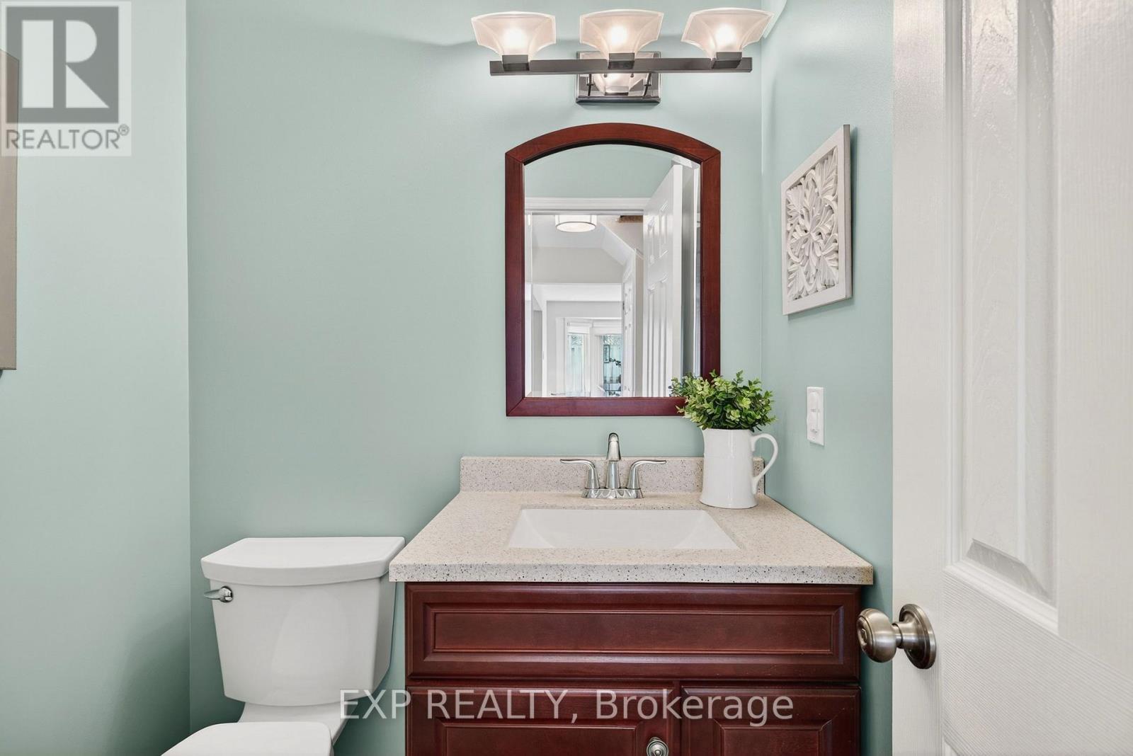 108 Old Forest Crescent, Kitchener, ON - Indoor Photo Showing Bathroom