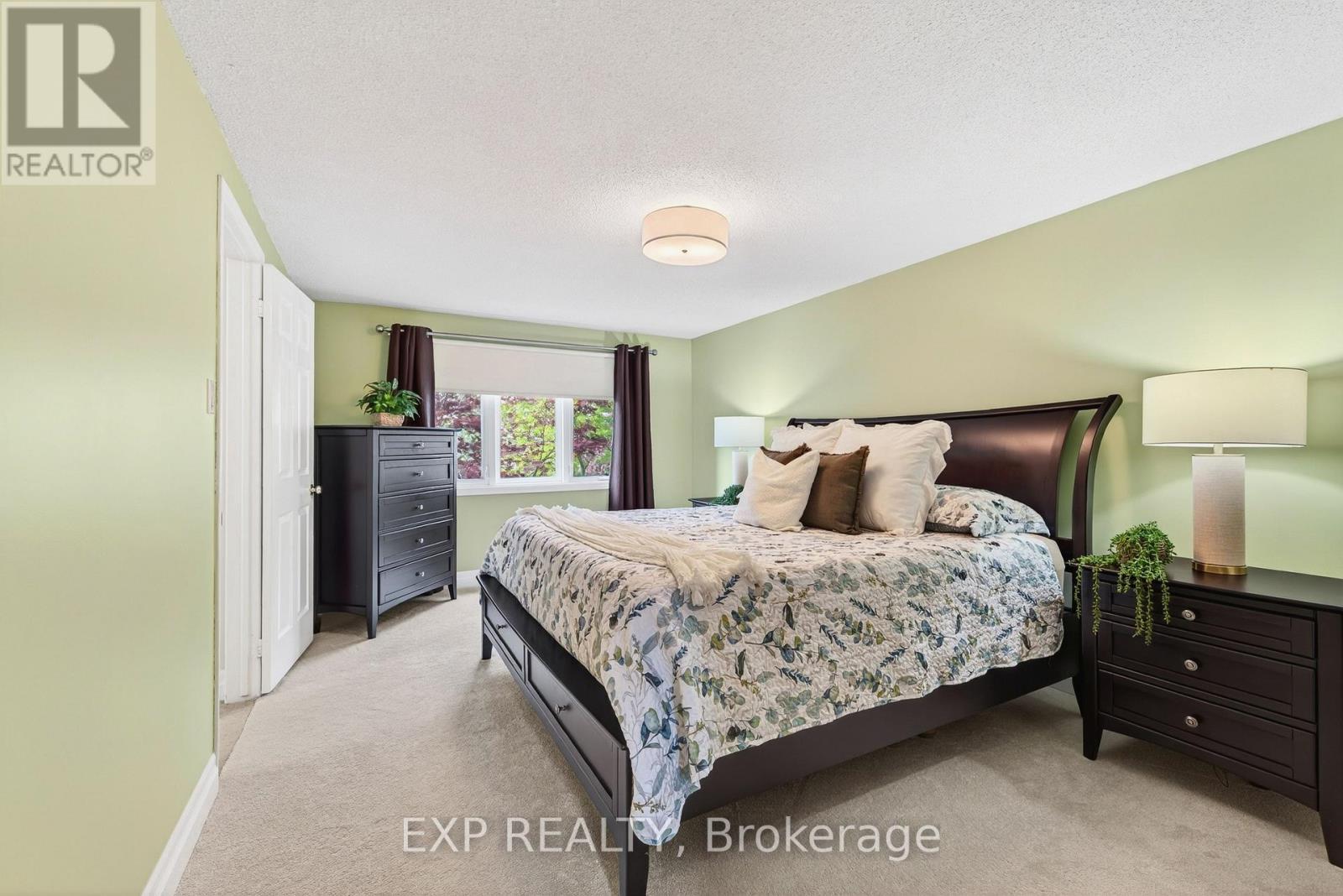 108 Old Forest Crescent, Kitchener, ON - Indoor Photo Showing Bedroom