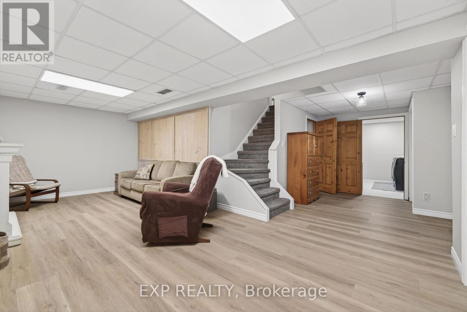 108 Old Forest Crescent, Kitchener, ON - Indoor