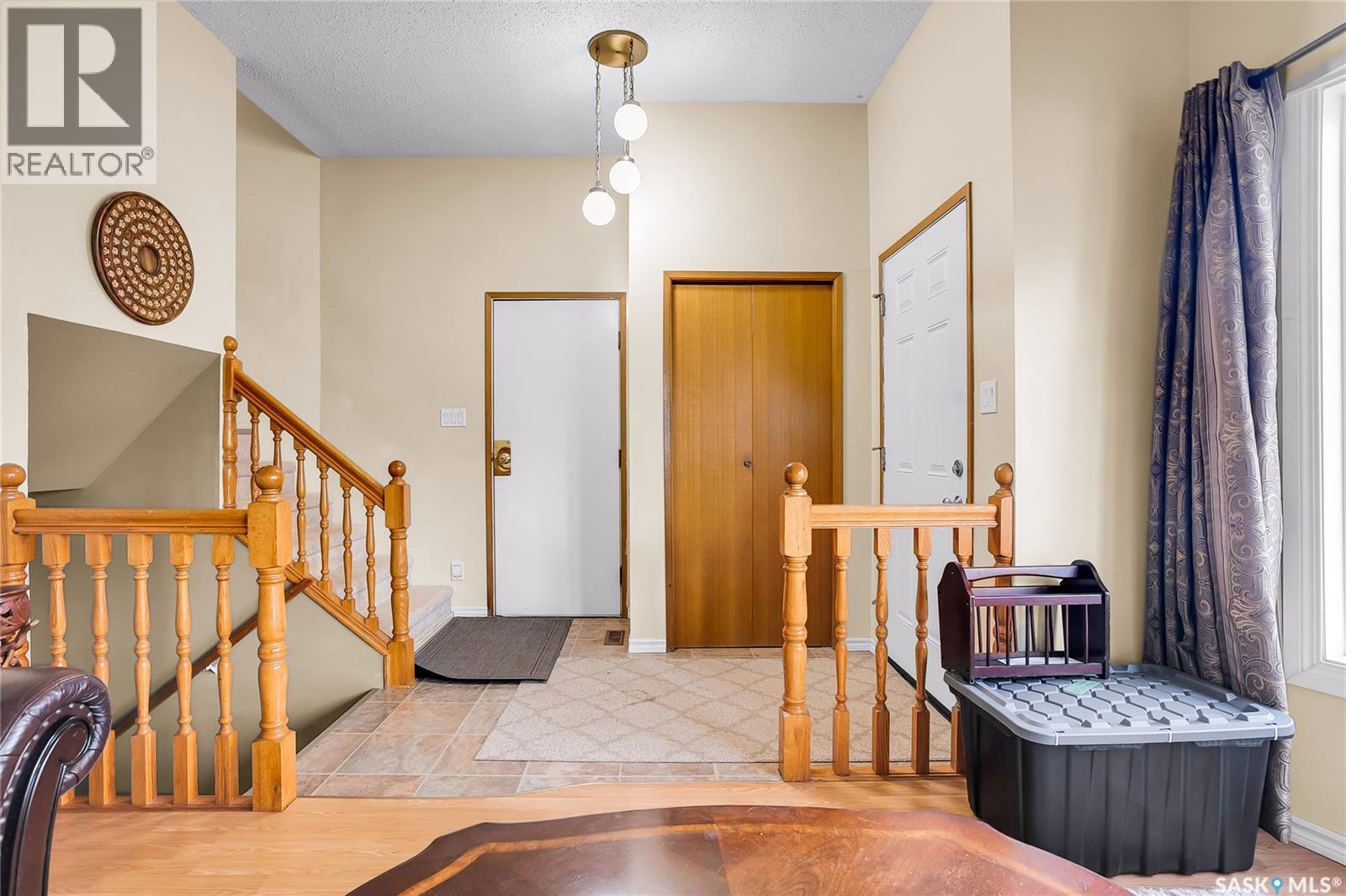 370 Kellins Crescent, Saskatoon, SK - Indoor Photo Showing Other Room