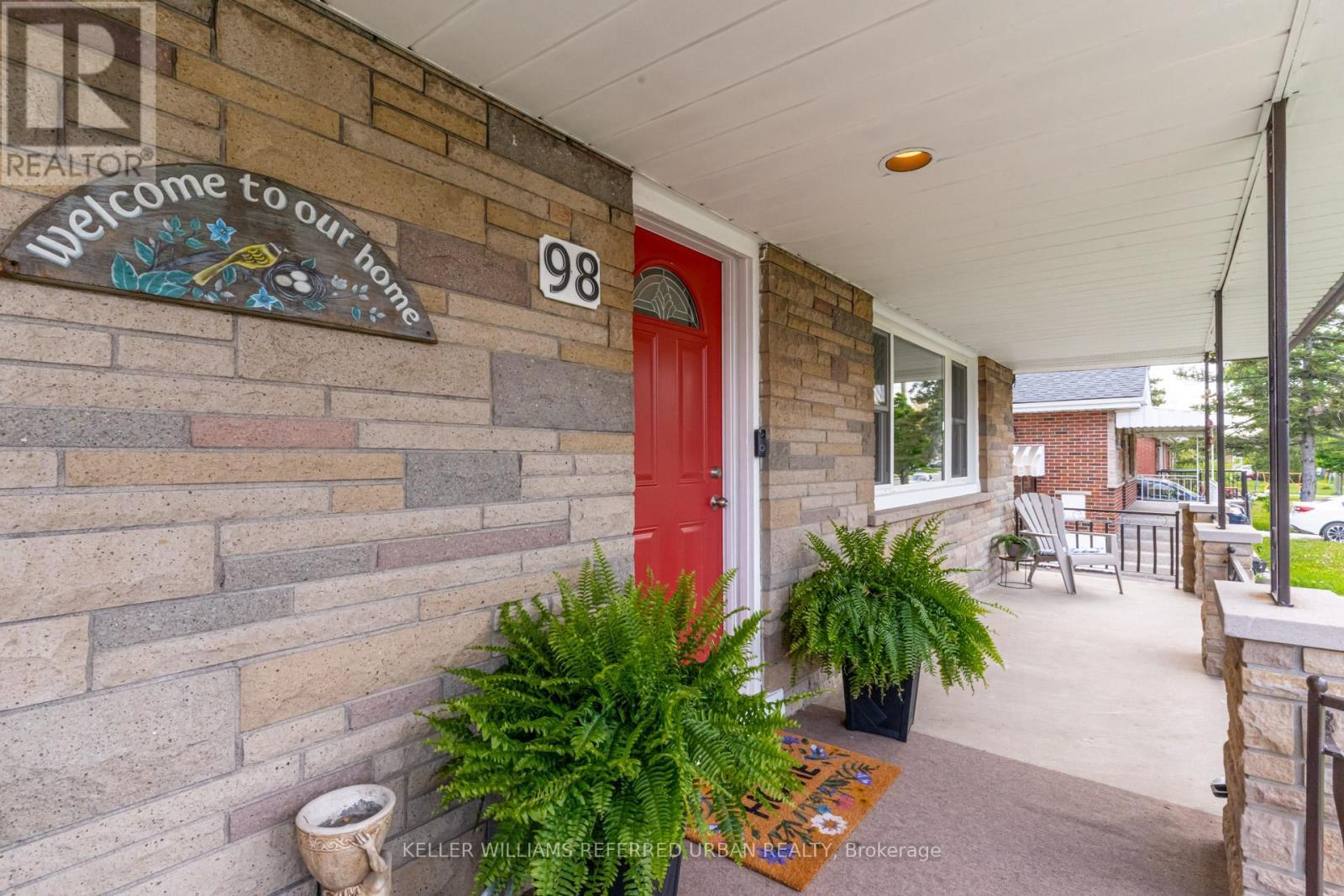 98 Duncombe Drive, Hamilton, ON