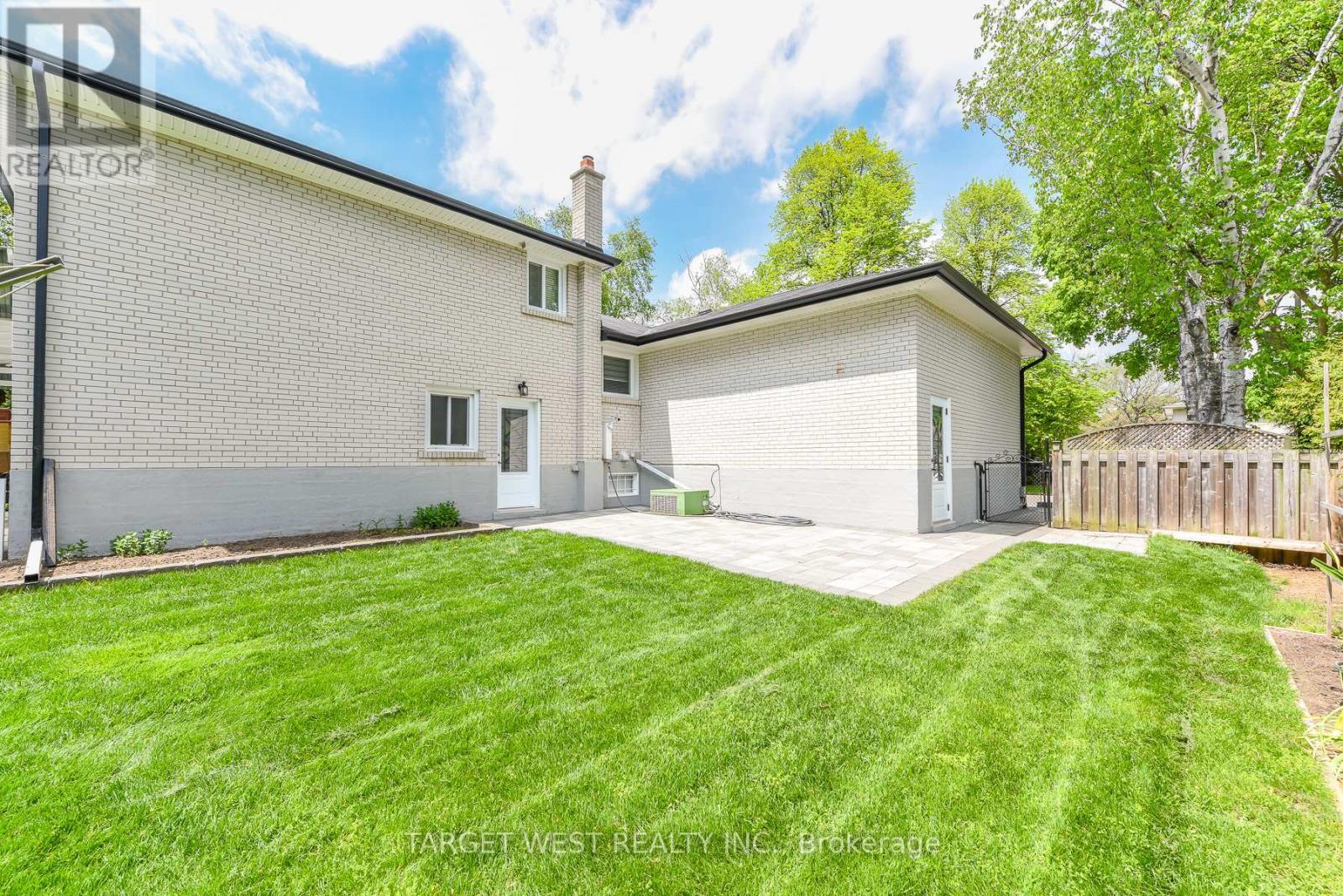 1443 Saginaw Crescent, Mississauga, ON - Outdoor With Exterior