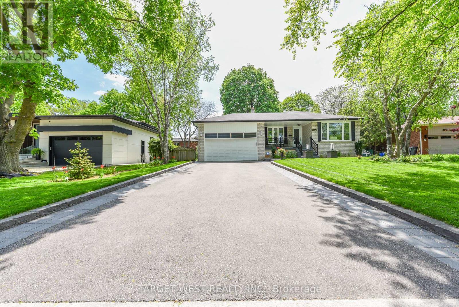 1443 Saginaw Crescent, Mississauga, ON - Outdoor