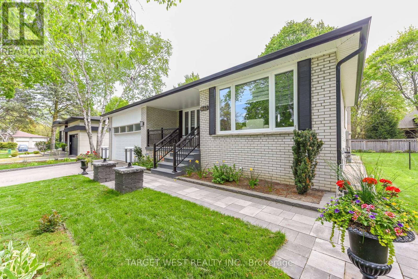 1443 Saginaw Crescent, Mississauga, ON - Outdoor