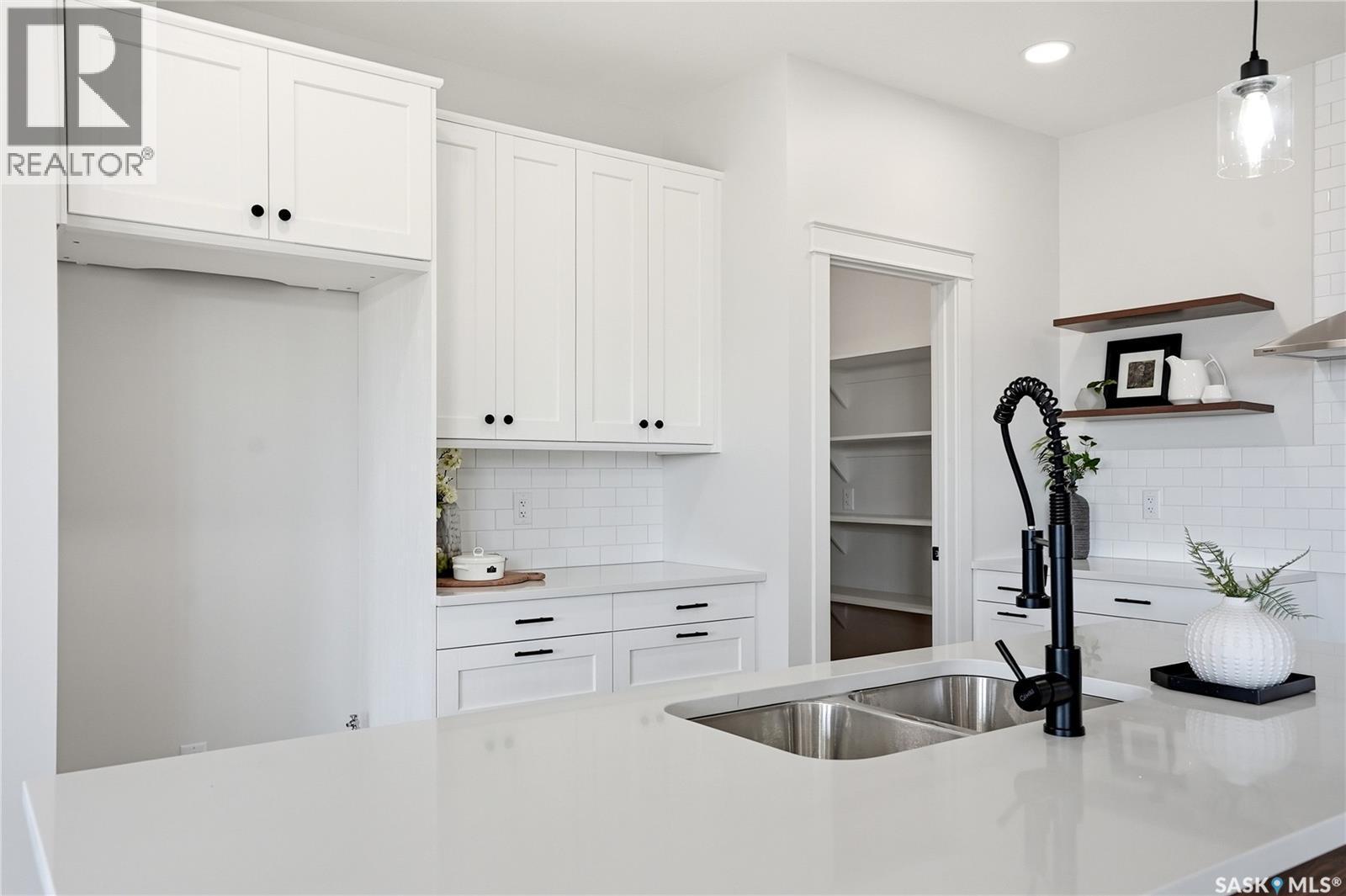 3 Walker Way, Clavet, SK - Indoor Photo Showing Kitchen With Double Sink
