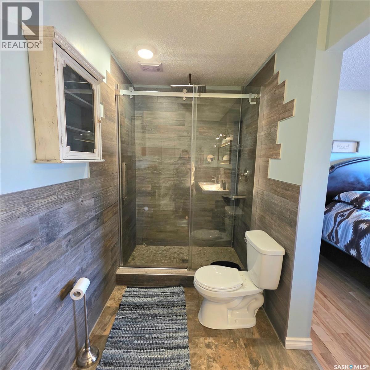868 Conroy Place, Prince Albert, SK - Indoor Photo Showing Bathroom
