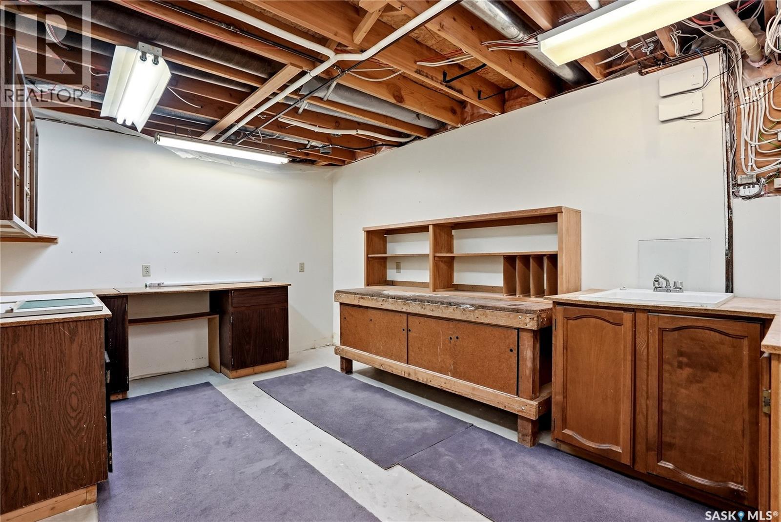 227 Flavelle Crescent, Saskatoon, SK - Indoor Photo Showing Basement